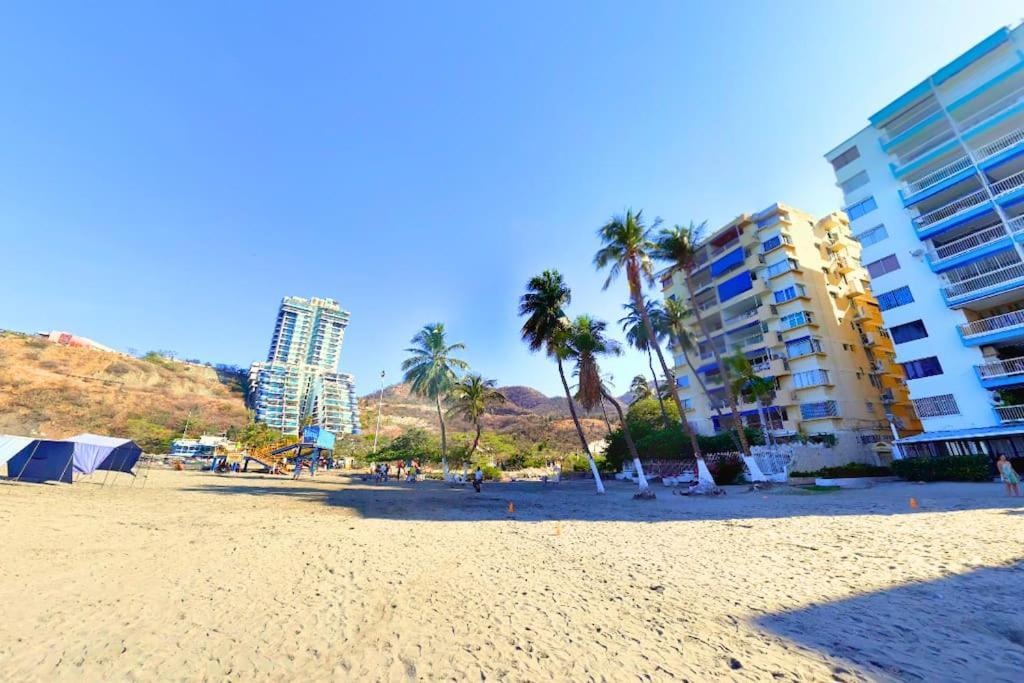 Hermoso Piso10 Con Salida Directa A La Playa Increible En Playa Rodadero Apartamento
